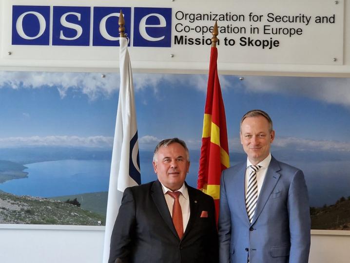 Главниот државен ревизор со шефот на мисијата OSCE