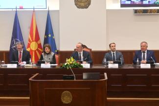 naslovna slika